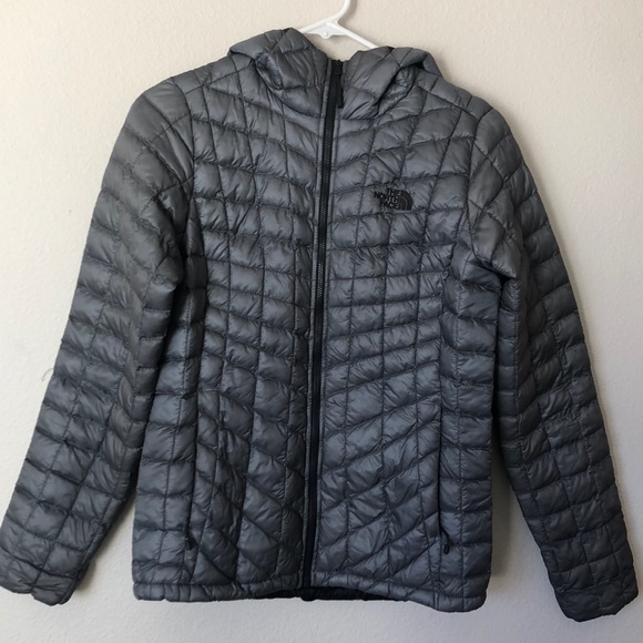 The North Face Jackets & Blazers - Grey North Face Thermoball Jacket Women’s Small